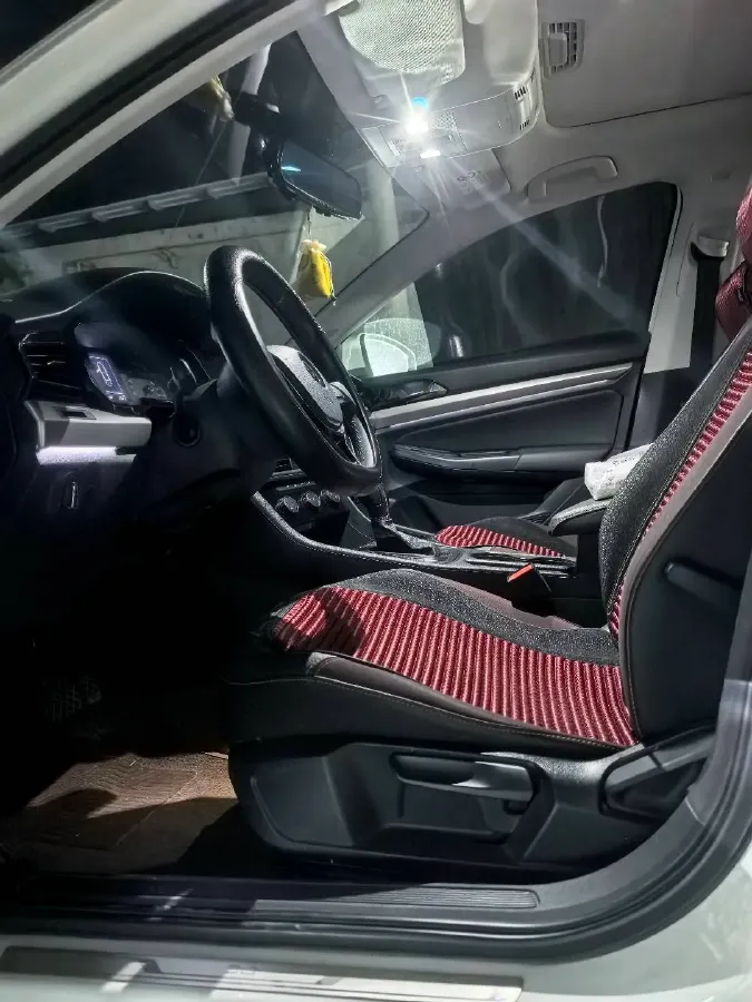 2021 Volkswagen Bora 1.5L 113HP L4 6AT,autocango,china used car exporter,china ev exporter,chinese used car exporter,chinese used ev exporter