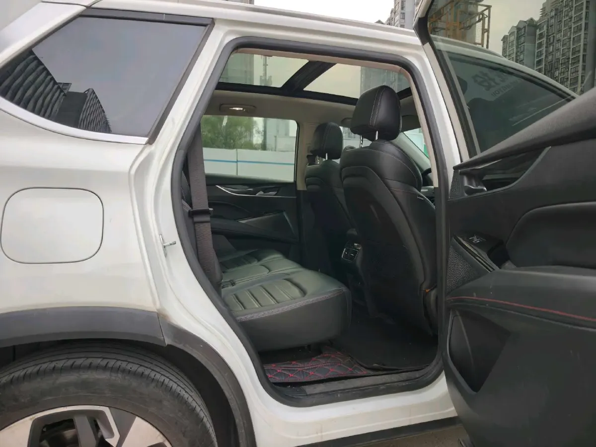 2019 MAXUS D60 1.5T 169HP L4 7DCT,autocango,china used car exporter,china ev exporter,chinese used car exporter,chinese used ev exporter