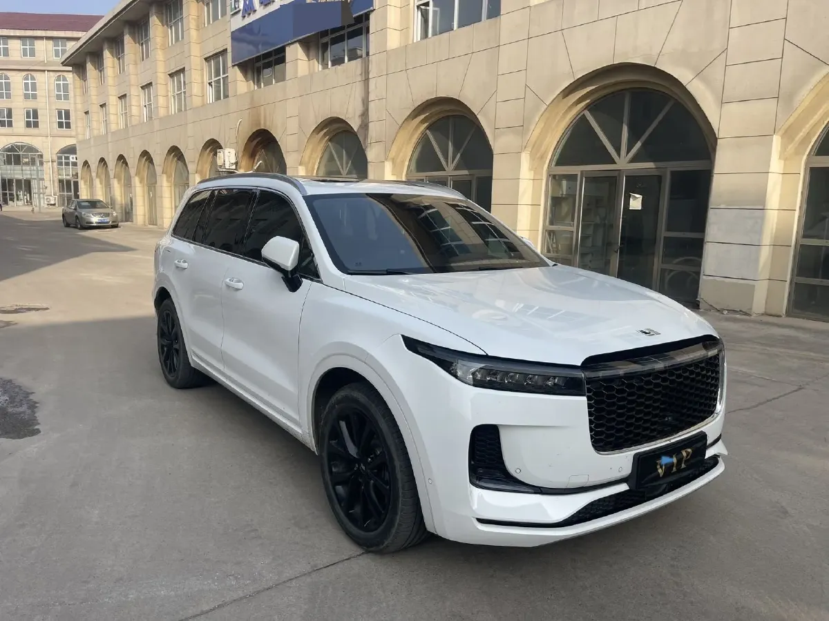 2021 Li ONE Range Extended 131HP REEV 40.5KWH,autocango,china used car exporter,china ev exporter,chinese used car exporter,chinese used ev exporter