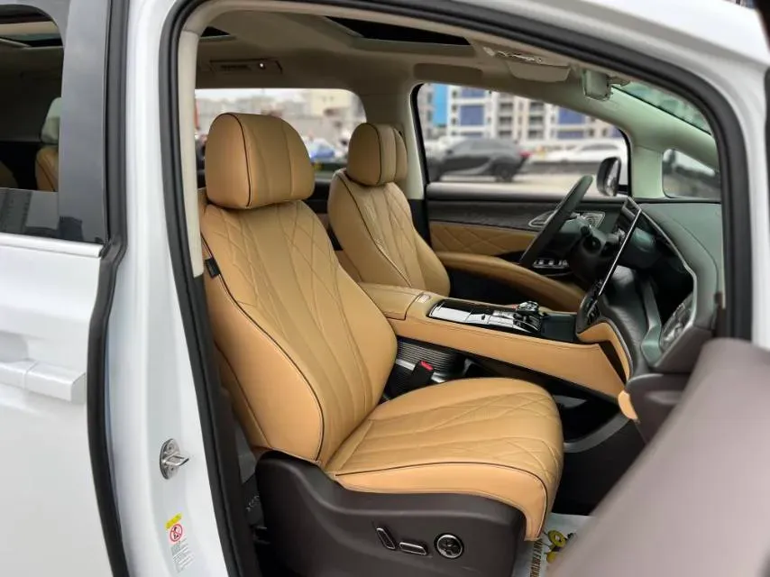 2024 Denza D9 1.5T 139HP L4 E-CVT PHEV 40KWH,autocango,china used car exporter,china ev exporter,chinese used car exporter,chinese used ev exporter