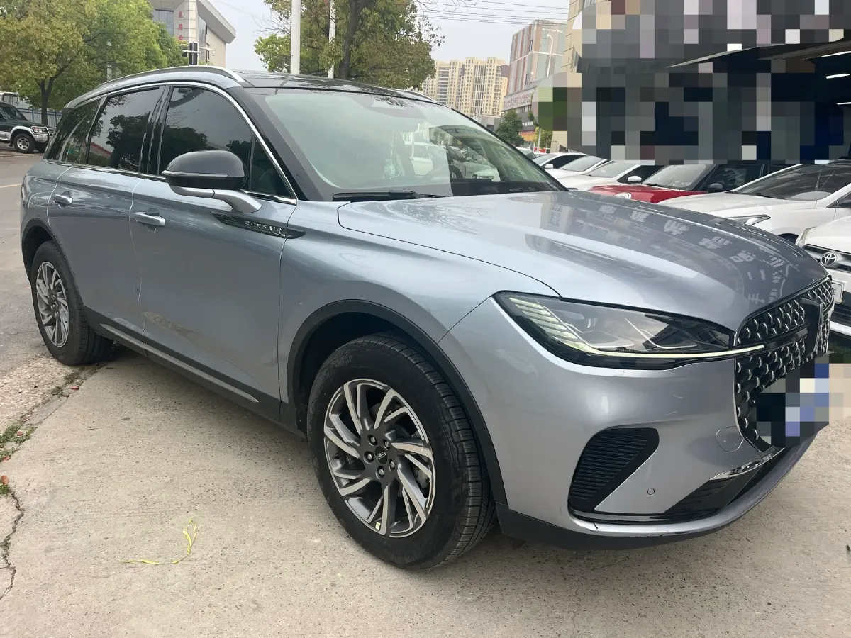 2023 Lincoln Corsair 2.0T 261HP L4 8AT,autocango,china used car exporter,china ev exporter,chinese used car exporter,chinese used ev exporter
