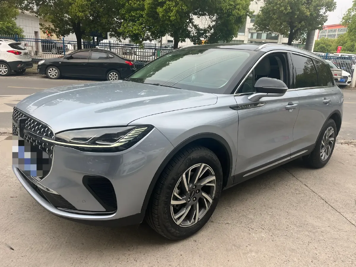 2023 Lincoln Corsair 2.0T 261HP L4 8AT,autocango,china used car exporter,china ev exporter,chinese used car exporter,chinese used ev exporter