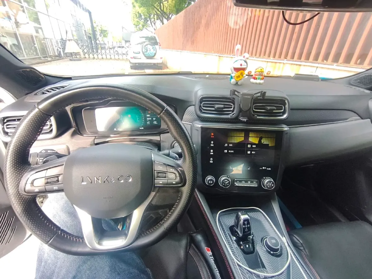 2019 Qoros 5 1.6T 197HP L4 7DCT,autocango,china used car exporter,china ev exporter,chinese used car exporter,chinese used ev exporter