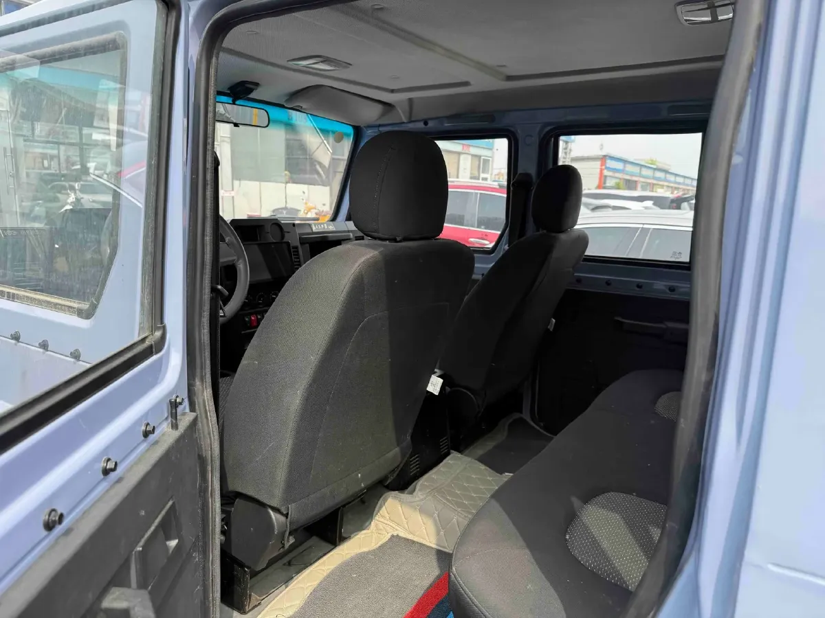 2020 BAW 212 2.4T 211HP L4 6MT,autocango,china used car exporter,china ev exporter,chinese used car exporter,chinese used ev exporter