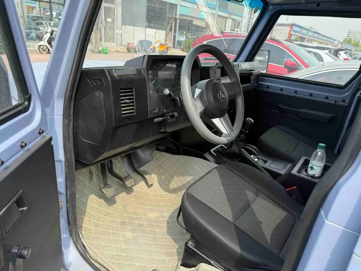 2020 BAW 212 2.4T 211HP L4 6MT,autocango,china used car exporter,china ev exporter,chinese used car exporter,chinese used ev exporter