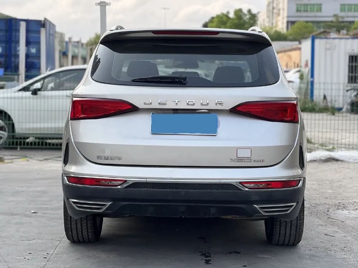 2019 Jetour X90 1.5T 156HP L4 6MT,autocango,china used car exporter,china ev exporter,chinese used car exporter,chinese used ev exporter