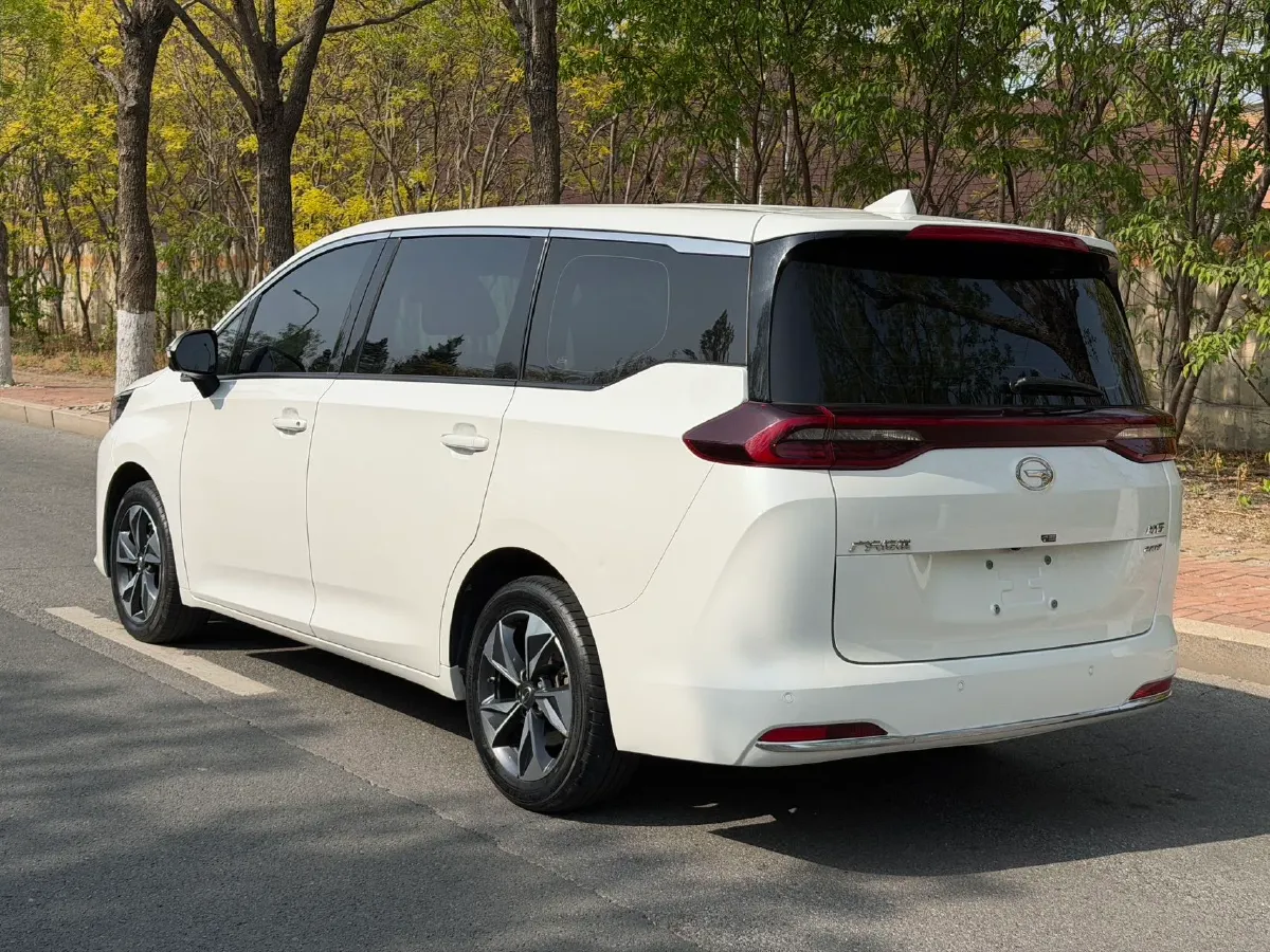 2021 GAC Trumpchi M6 1.5T 169HP L4 7DCT,autocango,china used car exporter,china ev exporter,chinese used car exporter,chinese used ev exporter