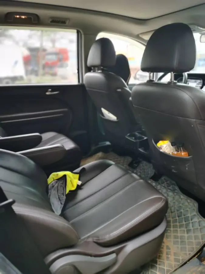 2021 GAC Trumpchi M6 1.5T 169HP L4 7DCT,autocango,china used car exporter,china ev exporter,chinese used car exporter,chinese used ev exporter