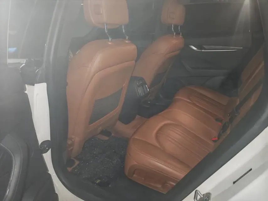 2019 Maserati Levante 3.0T 350HP V6 8AT,autocango,china used car exporter,china ev exporter,chinese used car exporter,chinese used ev exporter