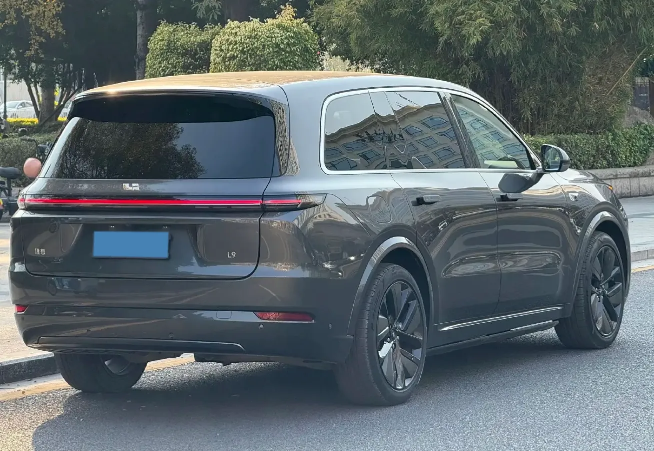 2022 Li L9 Range Extended 154HP REEV 42.6KWH,autocango,china used car exporter,china ev exporter,chinese used car exporter,chinese used ev exporter