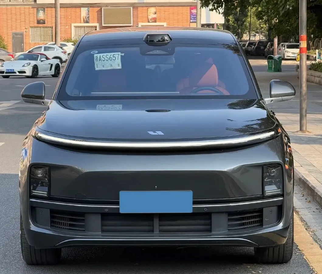 2022 Li L9 Range Extended 154HP REEV 42.6KWH,autocango,china used car exporter,china ev exporter,chinese used car exporter,chinese used ev exporter