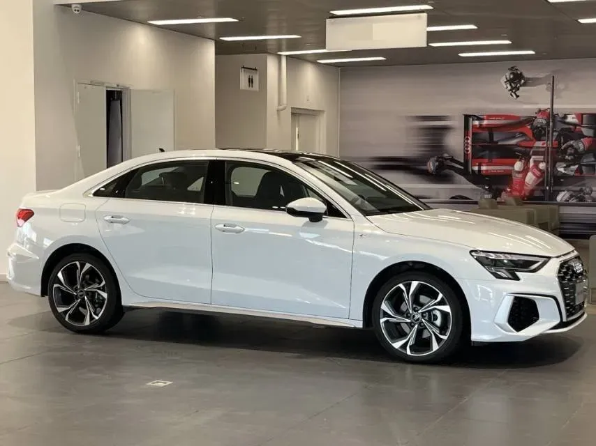 2023 Audi A3 1.4T 150HP L4 7DCT,autocango,china used car exporter,china ev exporter,chinese used car exporter,chinese used ev exporter