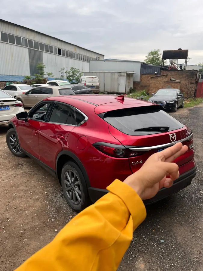 2020 Mazda CX-4 2.0L 158HP L4 6AT,autocango,china used car exporter,china ev exporter,chinese used car exporter,chinese used ev exporter