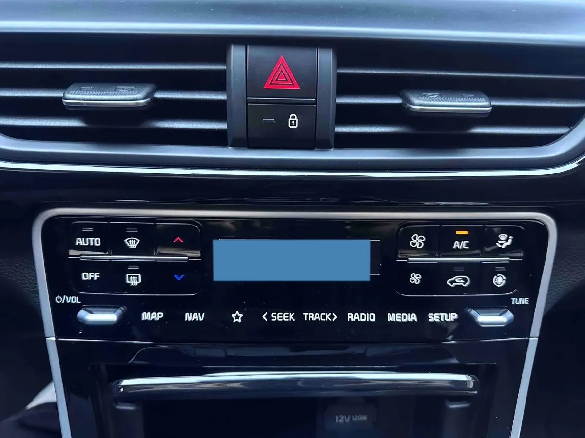 2023 Kia Seltos 1.5L 115HP L4 CVT,autocango,china used car exporter,china ev exporter,chinese used car exporter,chinese used ev exporter