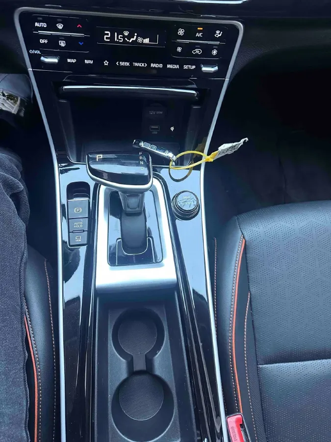 2023 Kia Seltos 1.5L 115HP L4 CVT,autocango,china used car exporter,china ev exporter,chinese used car exporter,chinese used ev exporter