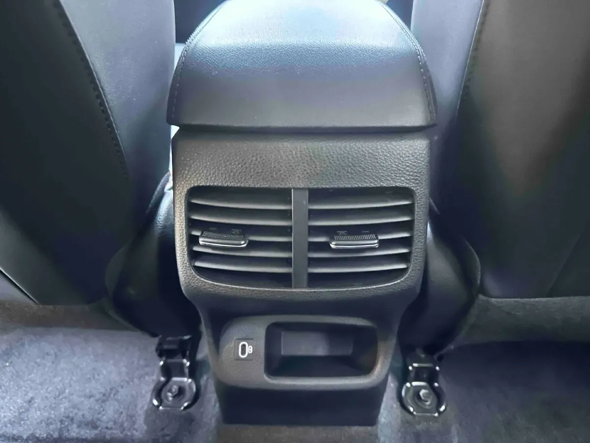 2023 Kia Seltos 1.5L 115HP L4 CVT,autocango,china used car exporter,china ev exporter,chinese used car exporter,chinese used ev exporter