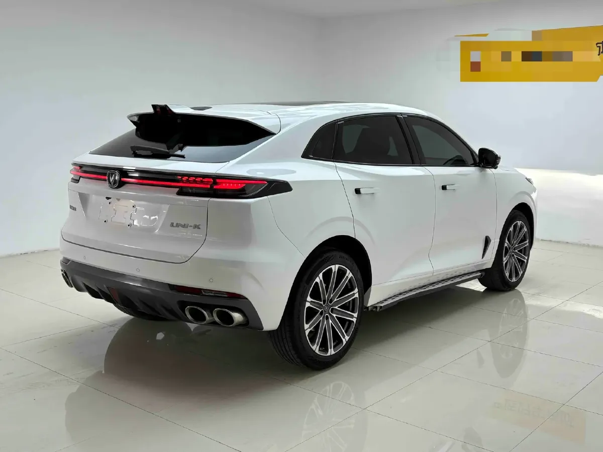 2021 ChangAn UNI-K 2.0T 233HP L4 8AT,autocango,china used car exporter,china ev exporter,chinese used car exporter,chinese used ev exporter