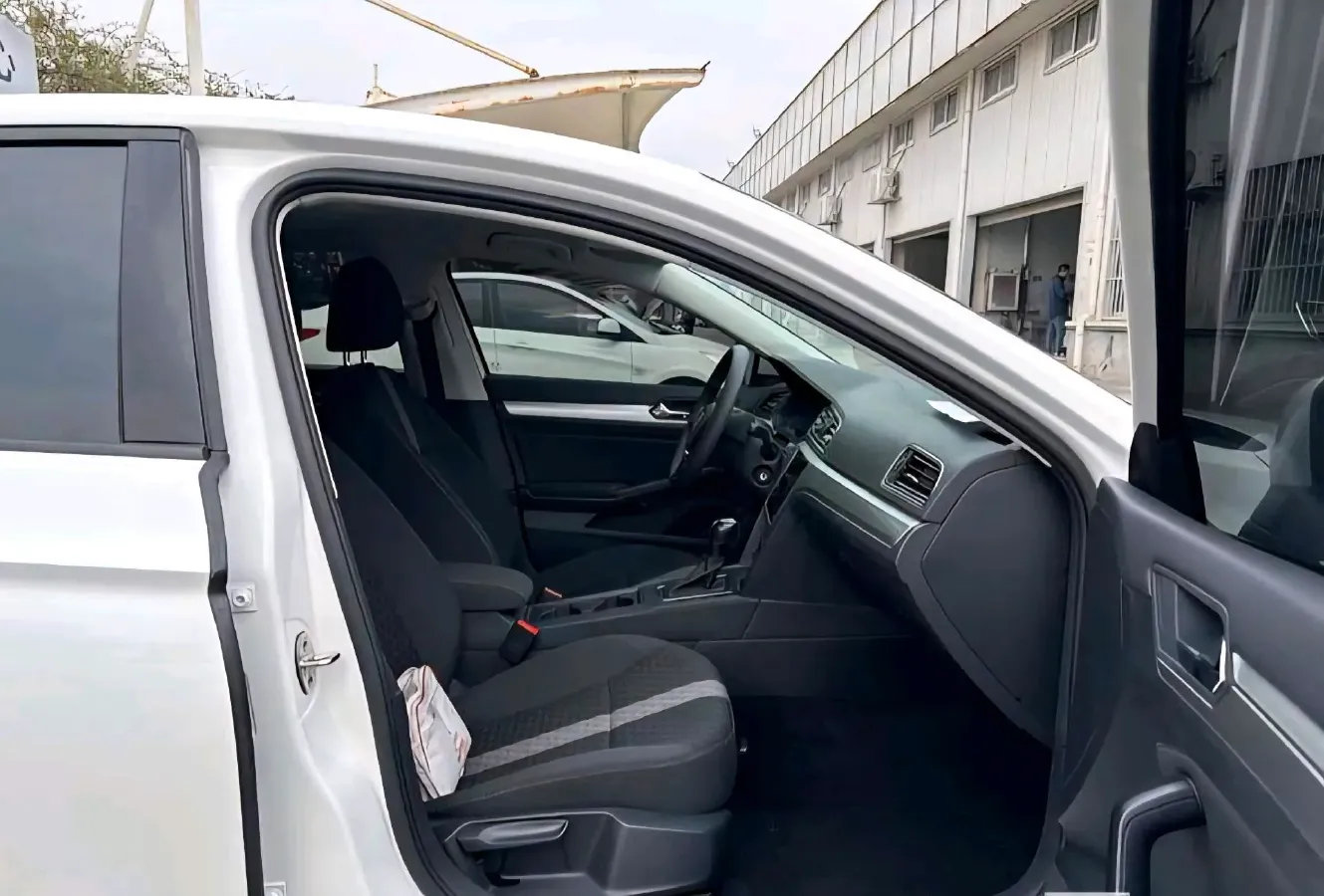 2021 DongFeng Forthing S50EV BEV 57.2KWH,autocango,china used car exporter,china ev exporter,chinese used car exporter,chinese used ev exporter