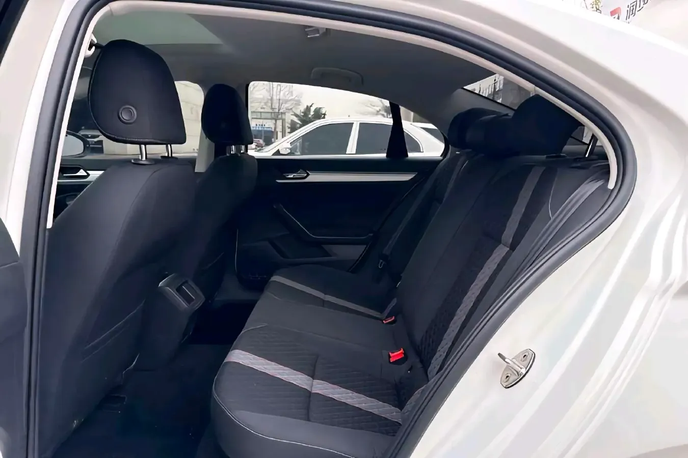 2021 DongFeng Forthing S50EV BEV 57.2KWH,autocango,china used car exporter,china ev exporter,chinese used car exporter,chinese used ev exporter