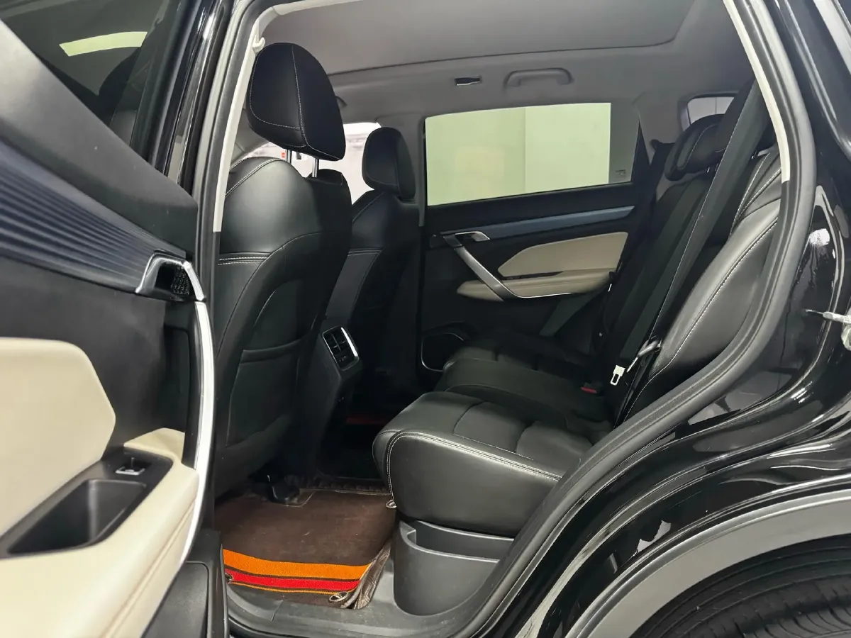 2022 Geely Azkarra 1.8T 184HP L4 7DCT,autocango,china used car exporter,china ev exporter,chinese used car exporter,chinese used ev exporter