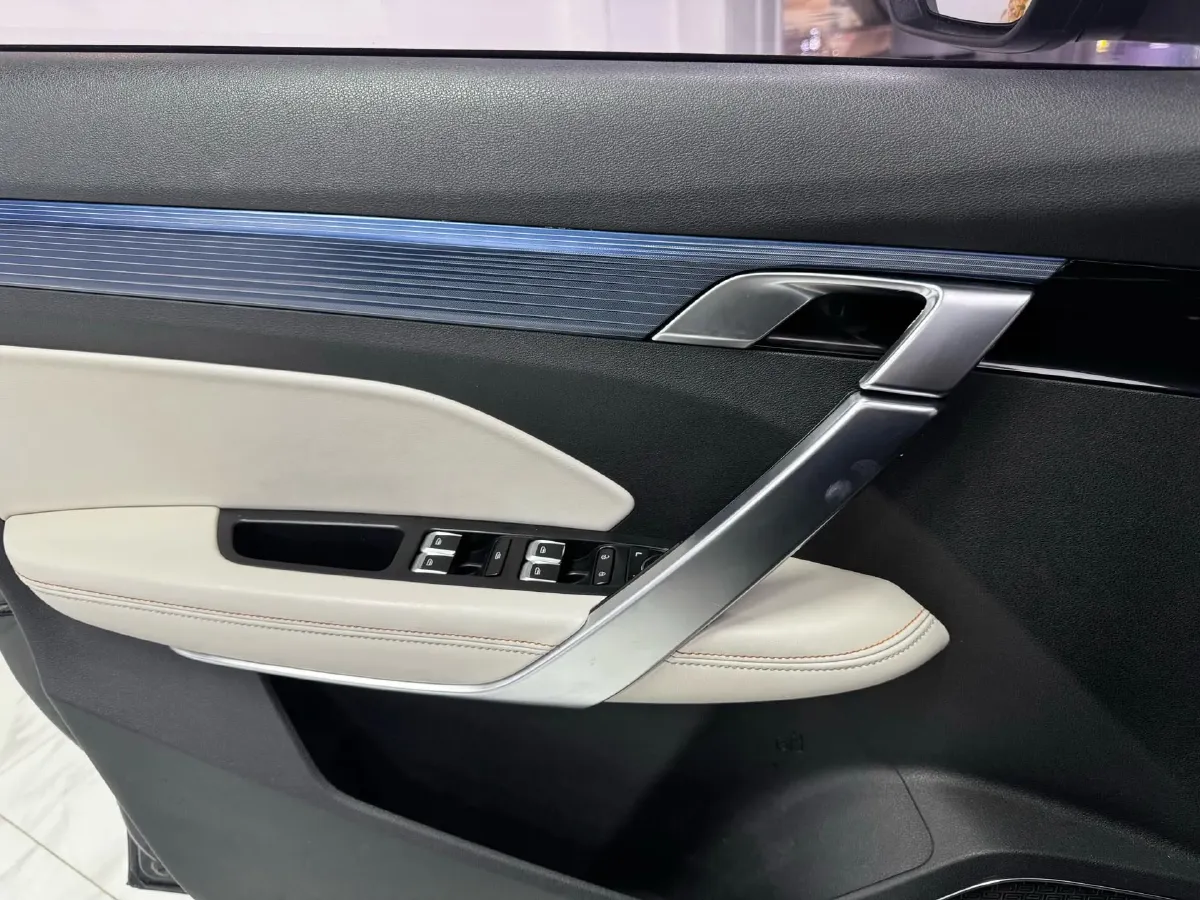 2022 Geely Azkarra 1.8T 184HP L4 7DCT,autocango,china used car exporter,china ev exporter,chinese used car exporter,chinese used ev exporter