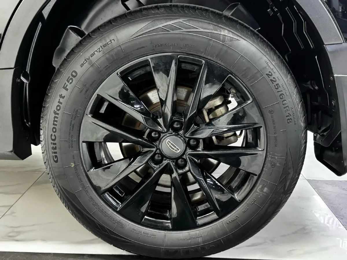 2022 Geely Azkarra 1.8T 184HP L4 7DCT,autocango,china used car exporter,china ev exporter,chinese used car exporter,chinese used ev exporter