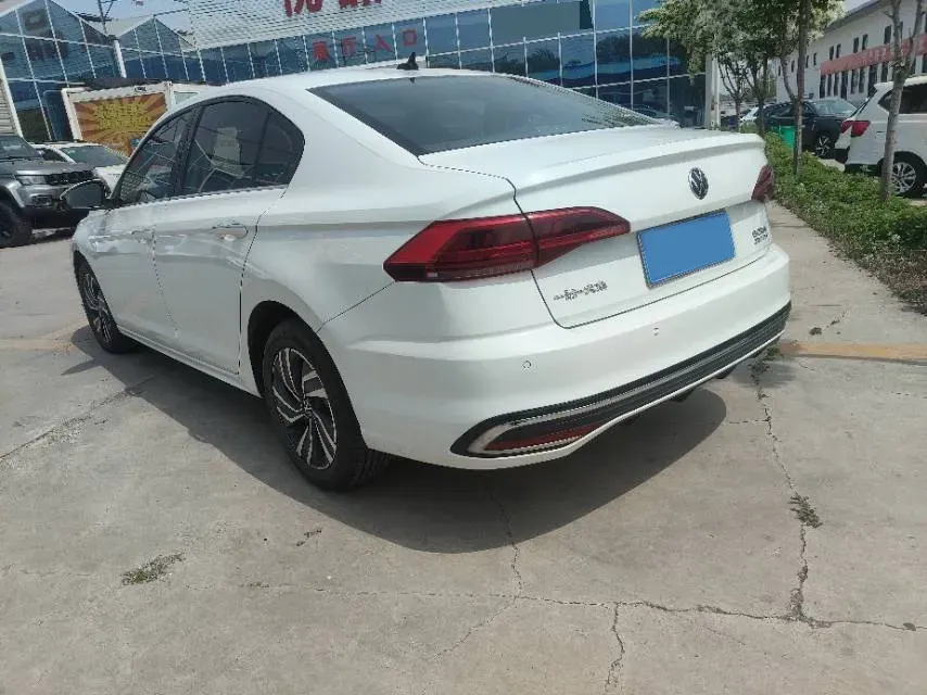 2023 Volkswagen Bora 1.2T 116HP L4 7DCT,autocango,china used car exporter,china ev exporter,chinese used car exporter,chinese used ev exporter
