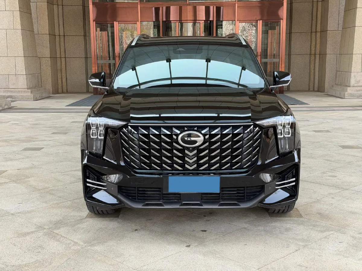 2022 GAC Trumpchi GS8 2.0T 252HP L4 8AT,autocango,china used car exporter,china ev exporter,chinese used car exporter,chinese used ev exporter
