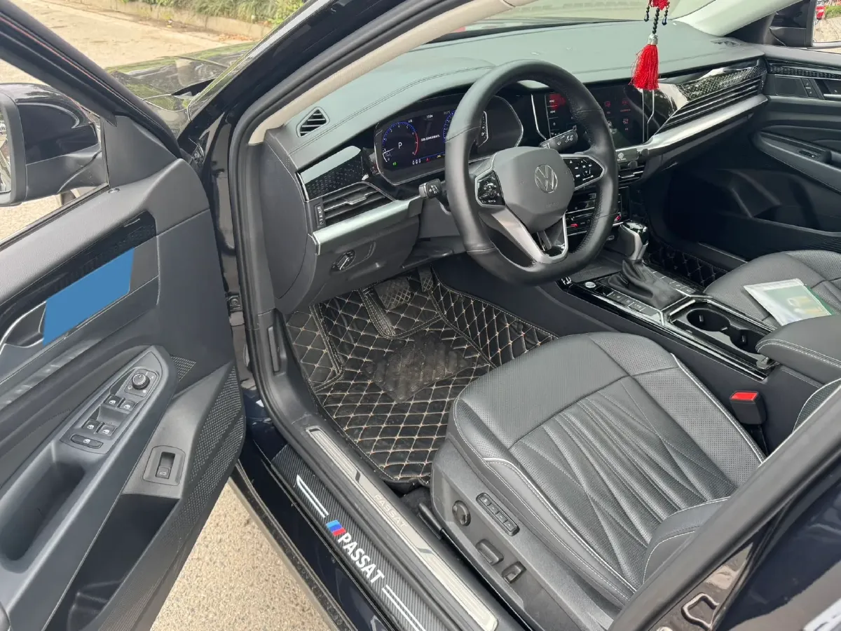 2023 Volkswagen Passat 2.0T 186HP L4 7DCT,autocango,china used car exporter,china ev exporter,chinese used car exporter,chinese used ev exporter