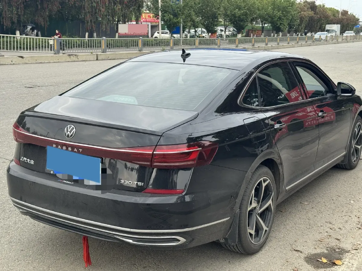 2023 Volkswagen Passat 2.0T 186HP L4 7DCT,autocango,china used car exporter,china ev exporter,chinese used car exporter,chinese used ev exporter