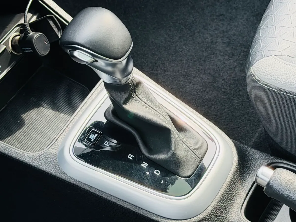 2019 Kia KX1 1.4L 100HP L4 6AT,autocango,china used car exporter,china ev exporter,chinese used car exporter,chinese used ev exporter