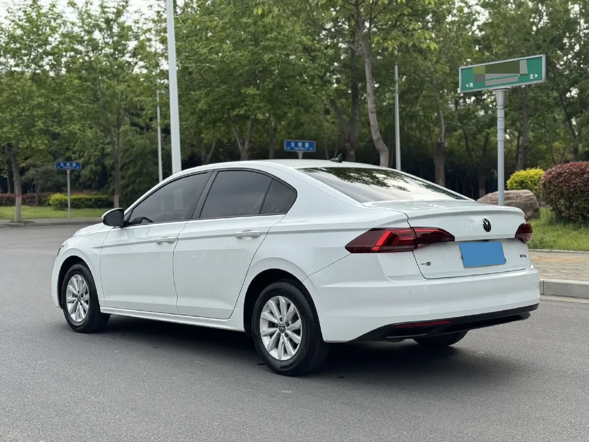 2021 Volkswagen Bora 1.5L 113HP L4 6AT,autocango,china used car exporter,china ev exporter,chinese used car exporter,chinese used ev exporter