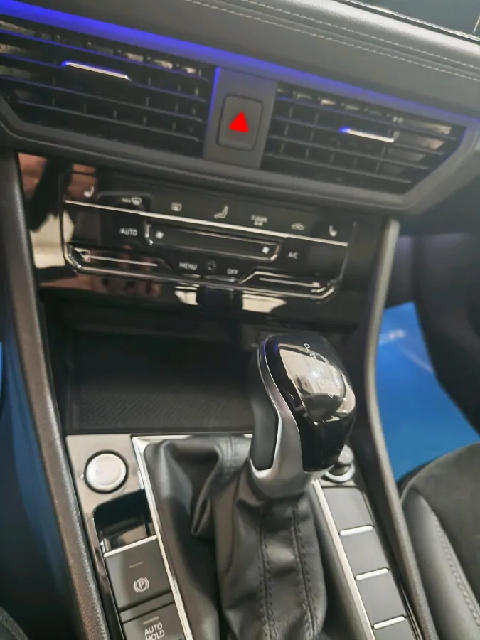 2022 Volkswagen Sagitar 1.4T 150HP L4 7DCT,autocango,china used car exporter,china ev exporter,chinese used car exporter,chinese used ev exporter