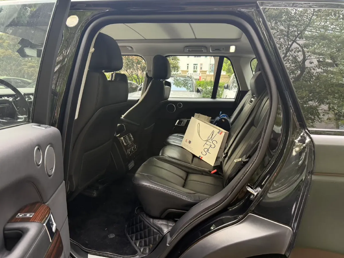 2017 Land Rover Range Rover 3.0T 340HP V6 8AT,autocango,china used car exporter,china ev exporter,chinese used car exporter,chinese used ev exporter