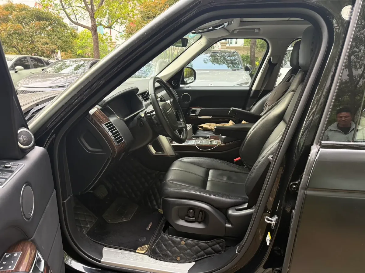 2017 Land Rover Range Rover 3.0T 340HP V6 8AT,autocango,china used car exporter,china ev exporter,chinese used car exporter,chinese used ev exporter