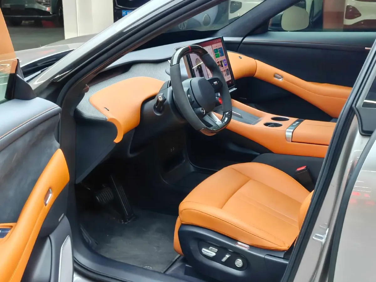 2025 MI YU7 BEV 101.7KWH,autocango,china used car exporter,china ev exporter,chinese used car exporter,chinese used ev exporter