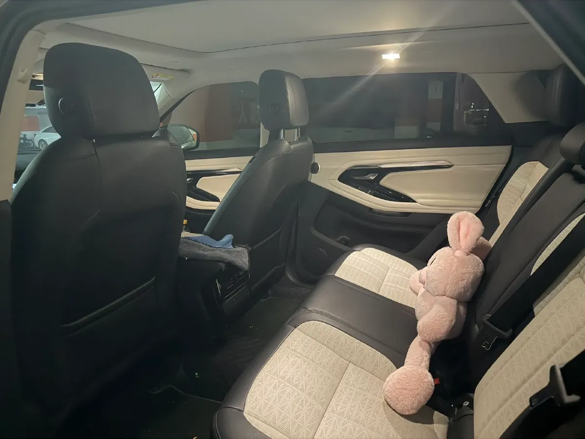 2021 Land Rover Range Rover Evoque 2.0T 249HP L4 9AT,autocango,china used car exporter,china ev exporter,chinese used car exporter,chinese used ev exporter