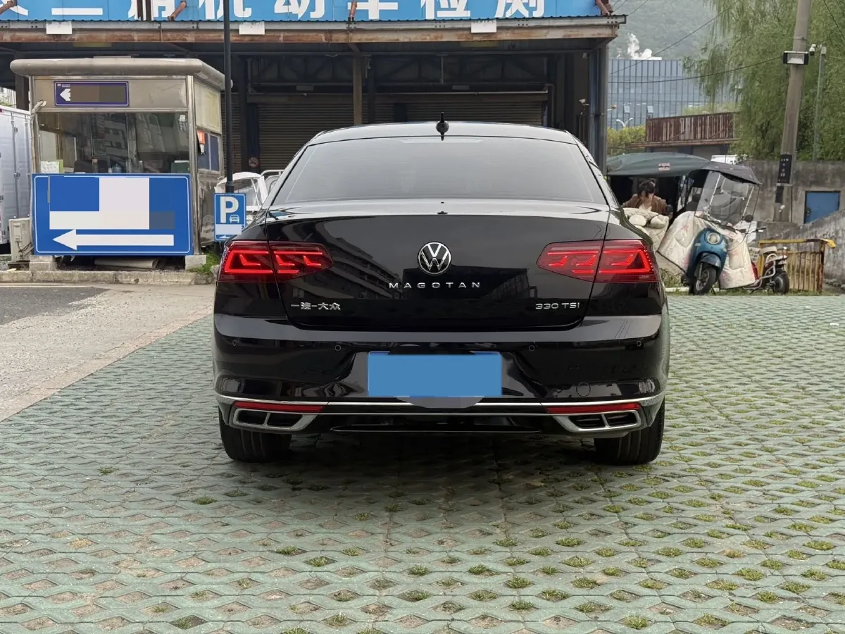 2023 Volkswagen Magotan 2.0T 186HP L4 7DCT,autocango,china used car exporter,china ev exporter,chinese used car exporter,chinese used ev exporter