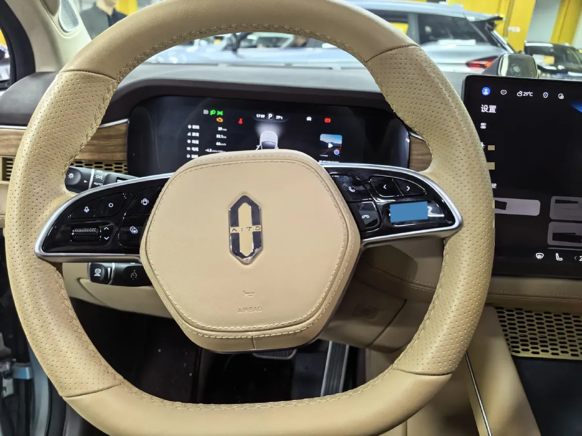 2024 AITO AITO M7 1.5T 152HP L4 REEV 40KWH,autocango,china used car exporter,china ev exporter,chinese used car exporter,chinese used ev exporter