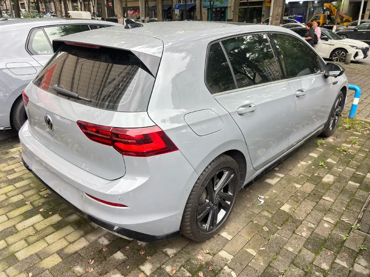 2023 Volkswagen Golf 1.4T 150HP L4 7DCT,autocango,china used car exporter,china ev exporter,chinese used car exporter,chinese used ev exporter