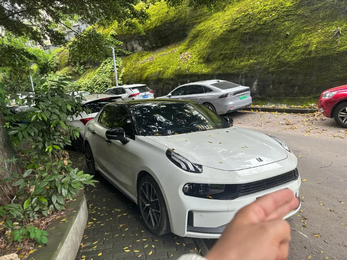 2022 LYNK&CO 03 2.0T 190HP L4 7DCT,autocango,china used car exporter,china ev exporter,chinese used car exporter,chinese used ev exporter