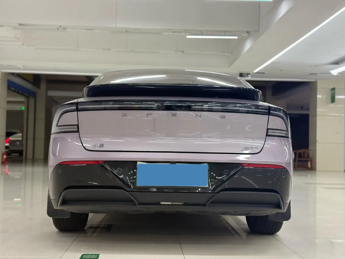2024 Xpeng P7+ BEV 60.7KWH,autocango,china used car exporter,china ev exporter,chinese used car exporter,chinese used ev exporter