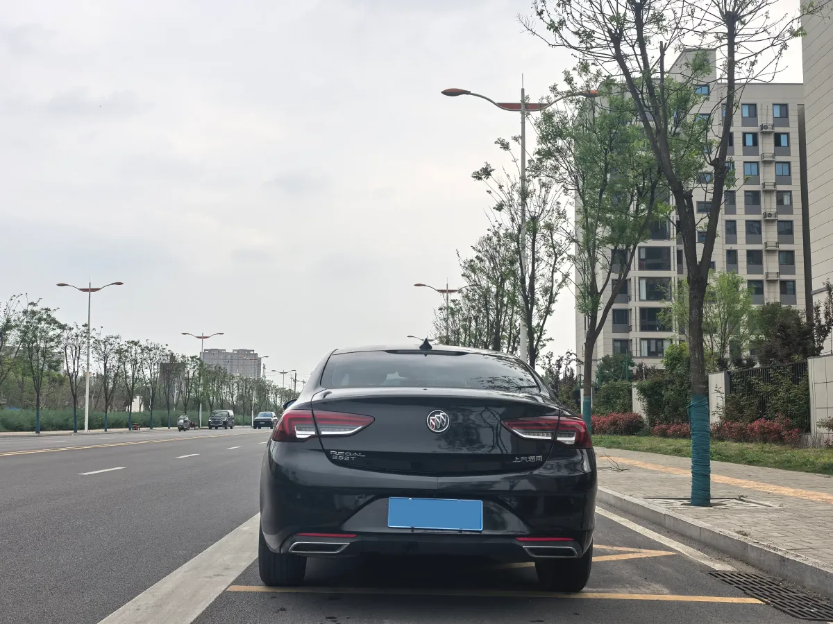 2020 Buick Regal 1.5T 169HP L4 9AT,autocango,china used car exporter,china ev exporter,chinese used car exporter,chinese used ev exporter