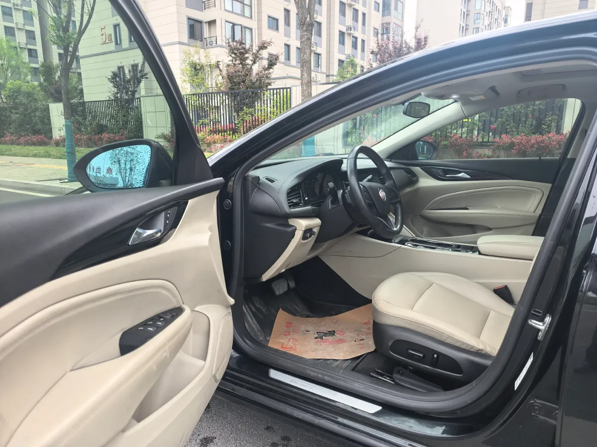 2020 Buick Regal 1.5T 169HP L4 9AT,autocango,china used car exporter,china ev exporter,chinese used car exporter,chinese used ev exporter