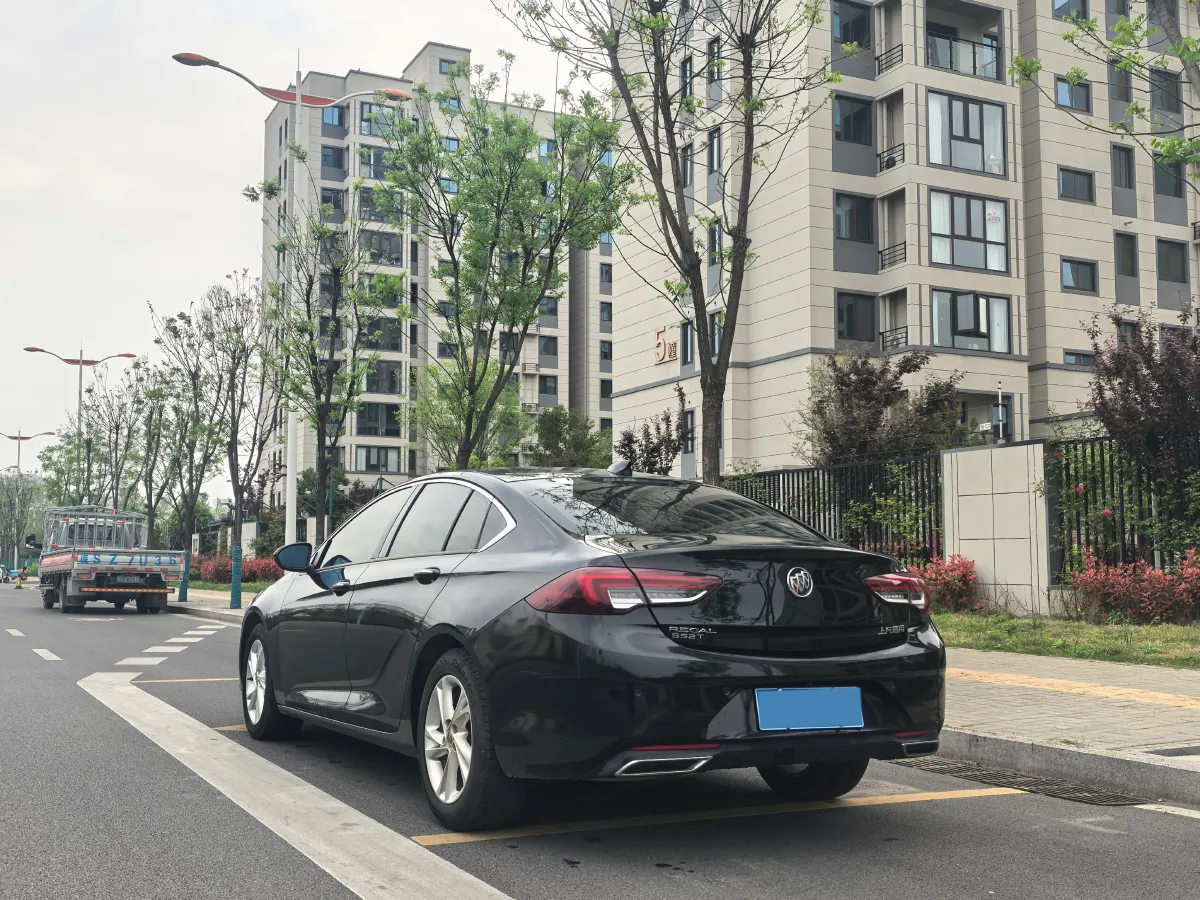 2020 Buick Regal 1.5T 169HP L4 9AT,autocango,china used car exporter,china ev exporter,chinese used car exporter,chinese used ev exporter