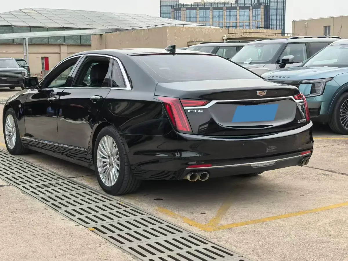 2022 Cadillac CT6 2.0T 237HP L4 10AT,autocango,china used car exporter,china ev exporter,chinese used car exporter,chinese used ev exporter