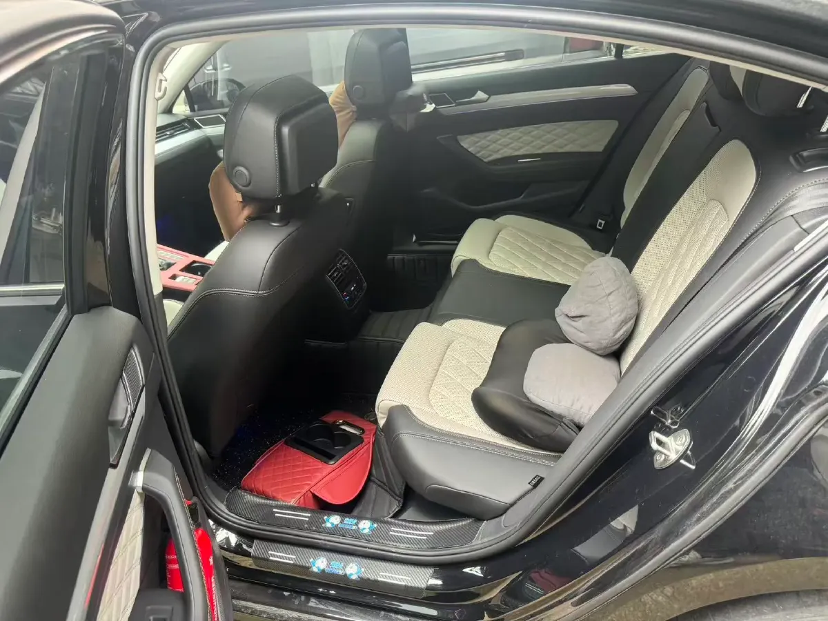 2023 Volkswagen Magotan 2.0T 186HP L4 7DCT,autocango,china used car exporter,china ev exporter,chinese used car exporter,chinese used ev exporter