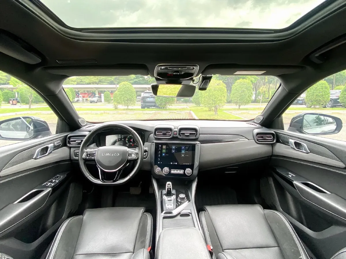 2021 LYNK&CO 03 1.5T 180HP L3 7DCT,autocango,china used car exporter,china ev exporter,chinese used car exporter,chinese used ev exporter