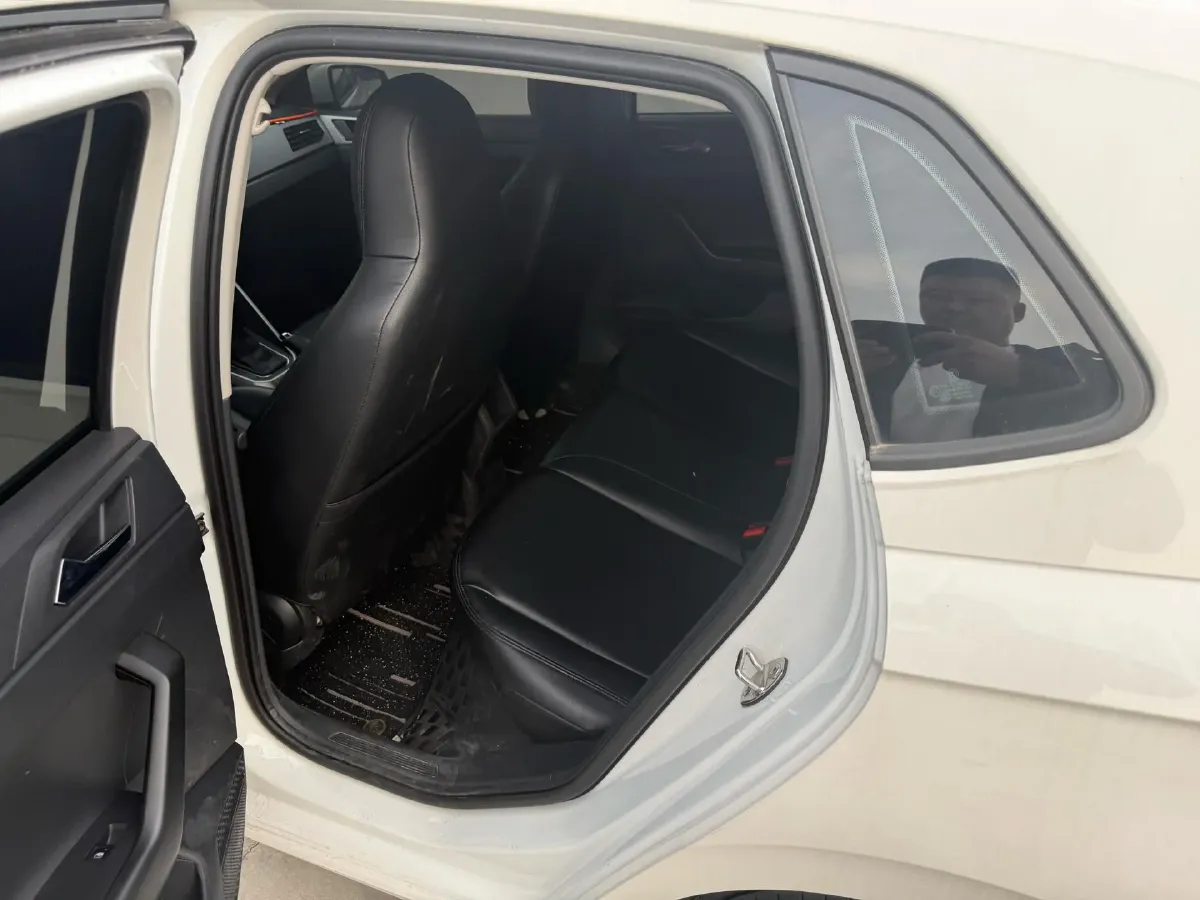 2021 Bestune T55 1.5T 169HP L4 7DCT,autocango,china used car exporter,china ev exporter,chinese used car exporter,chinese used ev exporter