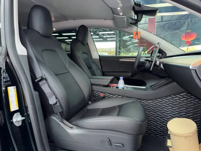 2022 Tesla Model Y BEV 60KWH,autocango,china used car exporter,china ev exporter,chinese used car exporter,chinese used ev exporter